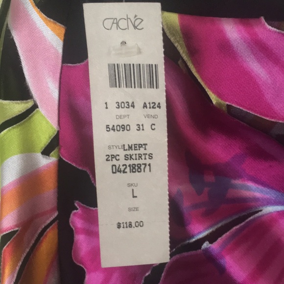 2-piexe top and mini skirt - Picture 6 of 6